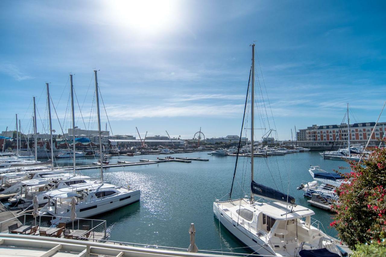 Elegant Waterfront Apartment With No Loadshedding Kapstaden Eksteriør billede