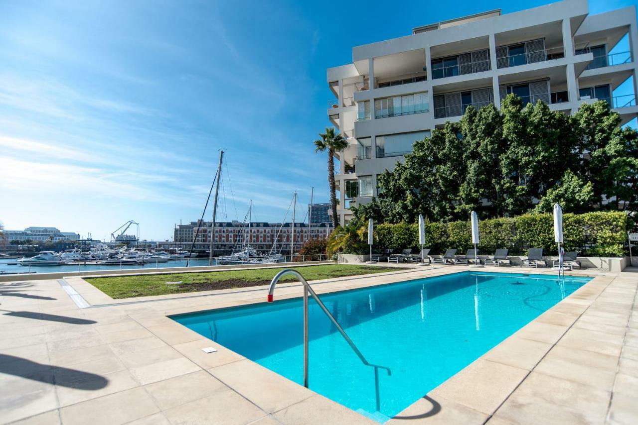 Elegant Waterfront Apartment With No Loadshedding Kapstaden Eksteriør billede
