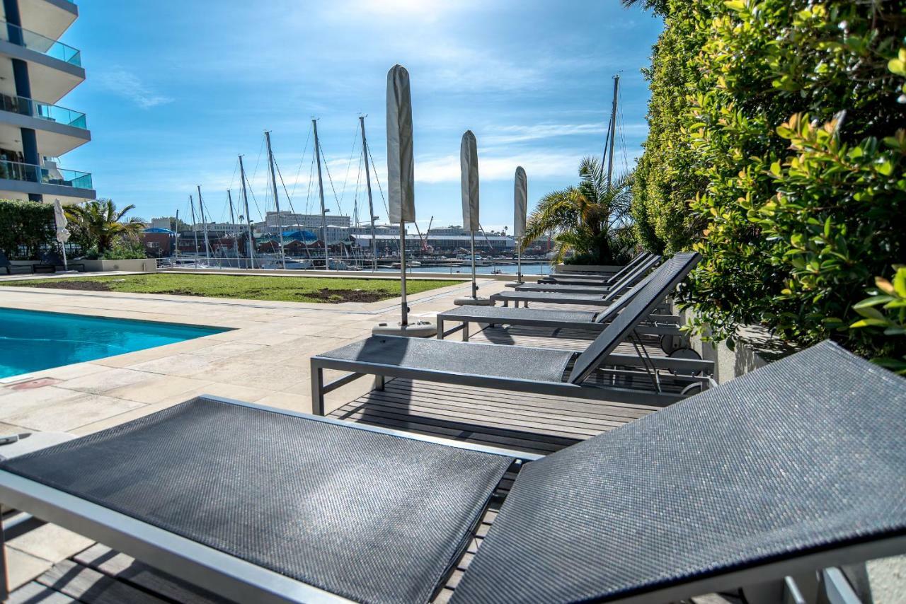 Elegant Waterfront Apartment With No Loadshedding Kapstaden Eksteriør billede