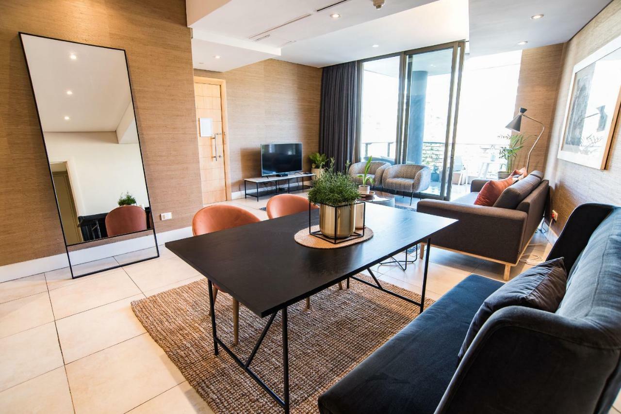Elegant Waterfront Apartment With No Loadshedding Kapstaden Eksteriør billede